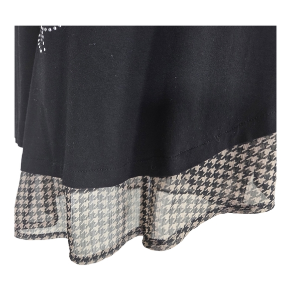 Tango Lango Chic Black Long Sleeve Women's Top with Embellishments Size L - Picture 2 of 6